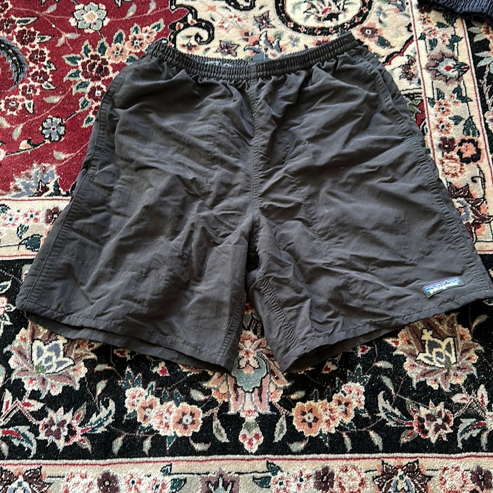 Men’s Patagonia baggies size small
